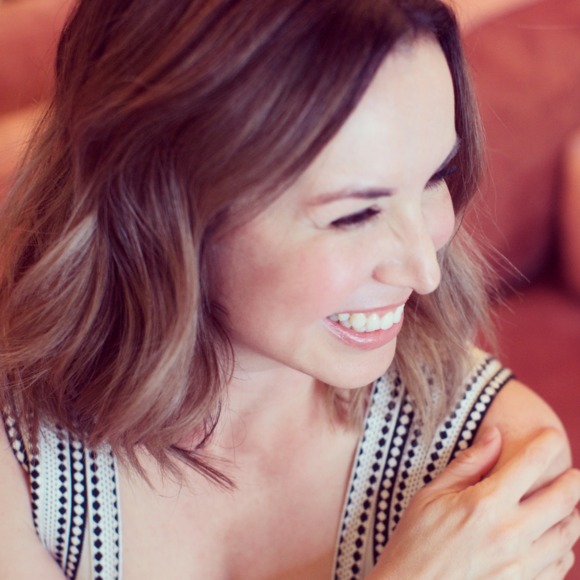 Meet your Posher, Selene - Picture 1 of 1